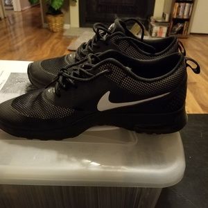Nike Air Thea